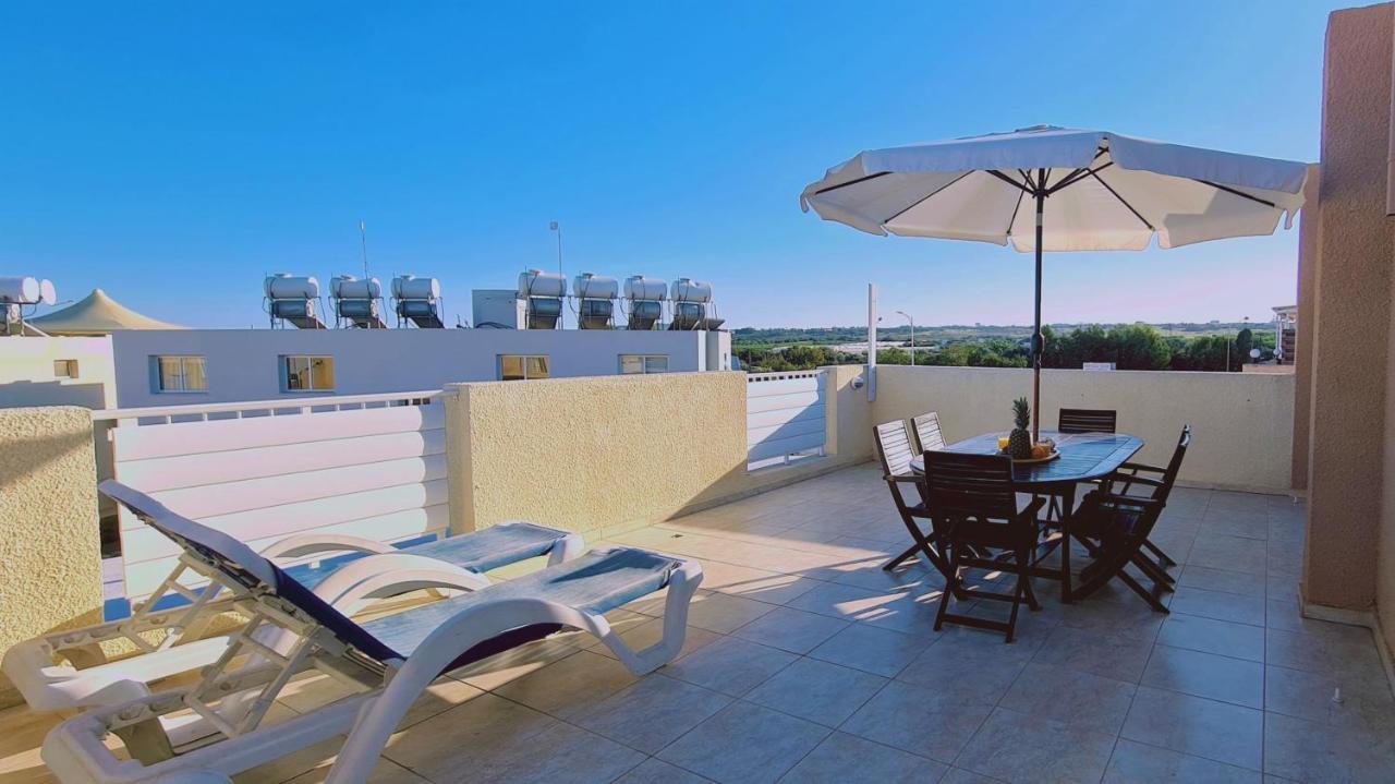 Stay Sunshine Apartment Paralimni Exterior foto